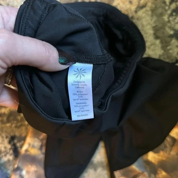 Athleta Asym Mesh Sonar Leggings 🐝 - Picture 5 of 5
